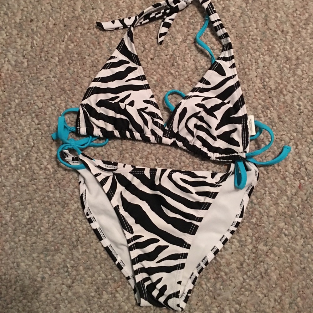 Zebra bikini